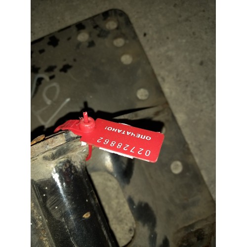 Кронштейн средней траверсы (над коробкой) MAN LH (862)-2