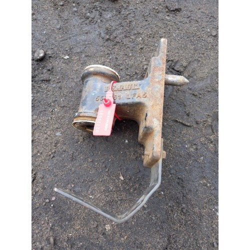 Кронштейн крепления торсиона кабины Renault Pr 020053 (531)