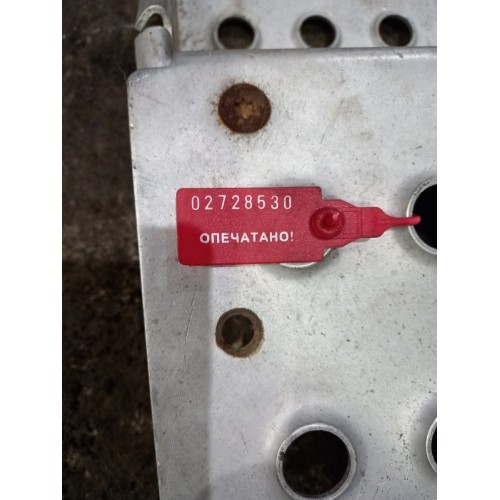 Трапик крышки АКБ Renault Pr 020053 (530)-1