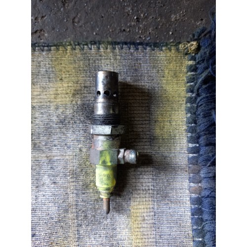 Свеча накала MAN D2066 (994)*-25