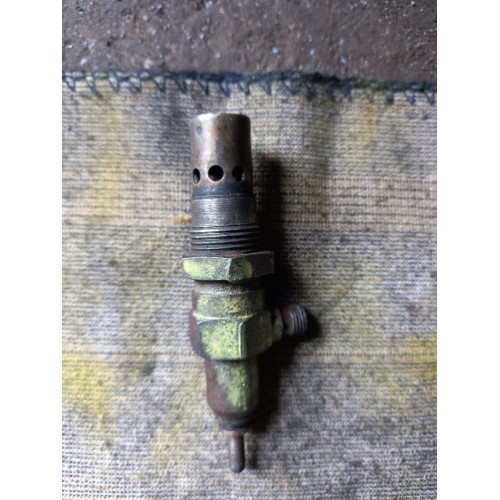 Свеча накала MAN D2066 (994)*-21