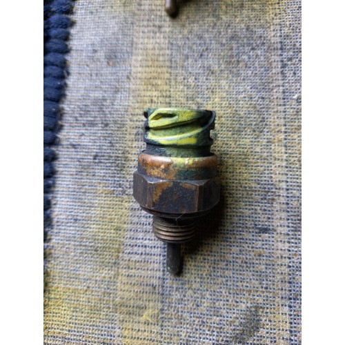 Датчик температуры охлаждающей жидкости MAN (991)*-15