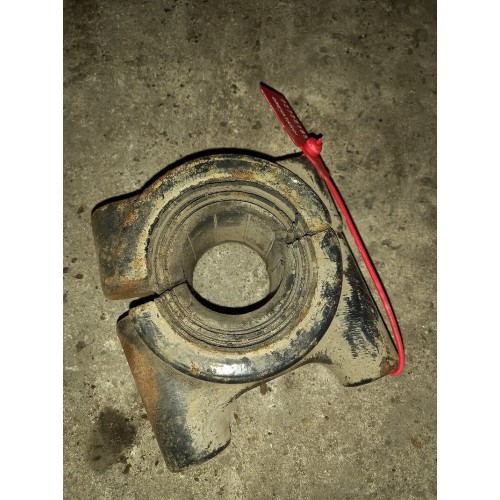 Скоба переднего стабилизатора MAN (185)