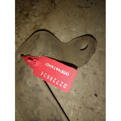 Кронштейн тяги переднего стабилизатора MAN верхний LH (634)-1