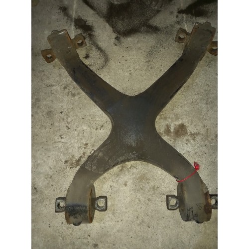 Тяга X-образная заднего моста MAN (295)