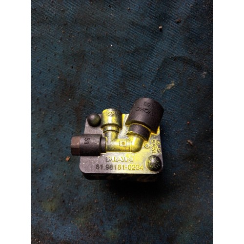 Распределитель тормозных сил MAN (090)*-7