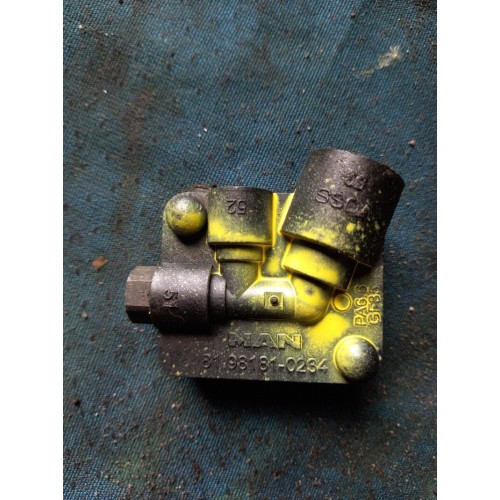 Распределитель тормозных сил MAN (090)*-11