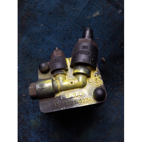 Распределитель тормозных сил MAN (090)*-13