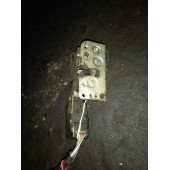 Замок двери MAN внутренний в сборе с доводчиком RH (118)