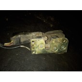 Замок двери MAN внутренний в сборе с доводчиком RH (103)