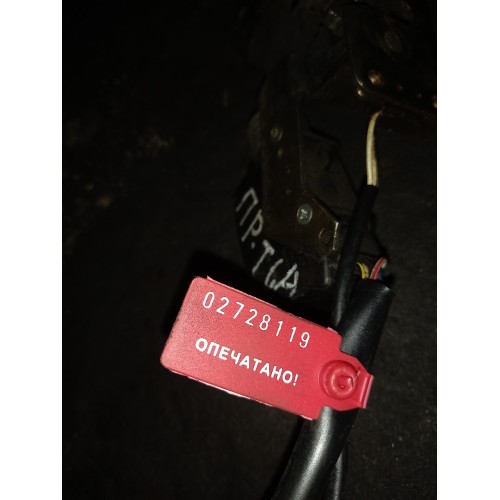 Замок двери MAN внутренний в сборе с доводчиком RH (119)-1