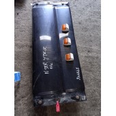 Козырек солнцезащитный Iveco Stralis 242116 у.к. сред.часть с кронштейном и фонарями (534)