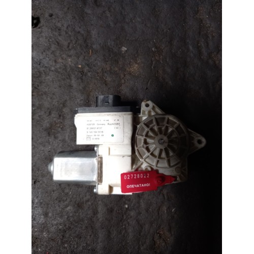 Моторчик стеклоподъемника MAN TGS TGX LH (022)