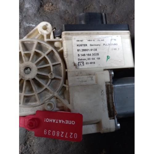 Моторчик стеклоподъемника MAN TGS TGX RH (039)-2