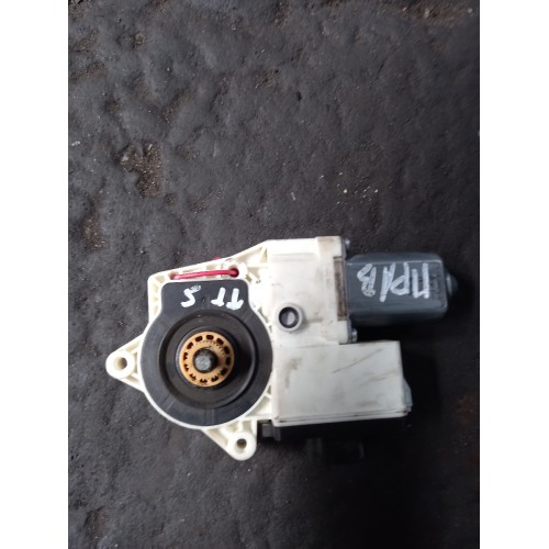 Моторчик стеклоподъемника MAN TGS TGX RH (036)-1