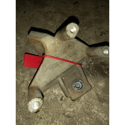 Кронштейн MAN D2676 (630)-1