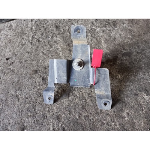 Ответная часть замка капота Iveco Stralis 242116 LH (538)