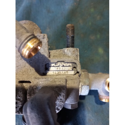 Кран ускорительный Scania 294147 (218)-1