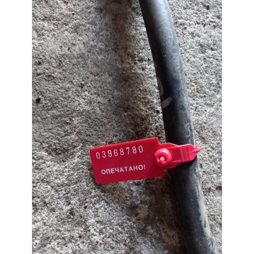 Шланг топливный DAF 105 с клапаном маленький (780)-1