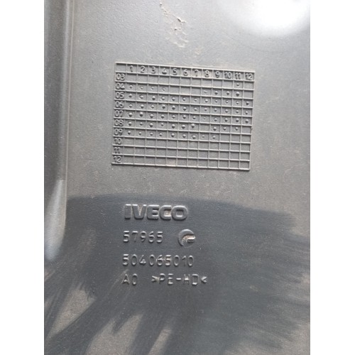 Воздухозаборник Iveco (483) -2