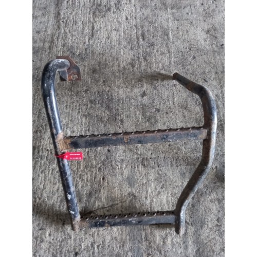 Лестница ящика АКБ DAF 95 (172)