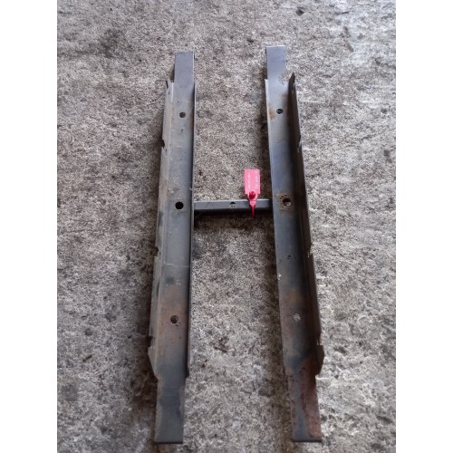 Прижим АКБ DAF 95 (192)