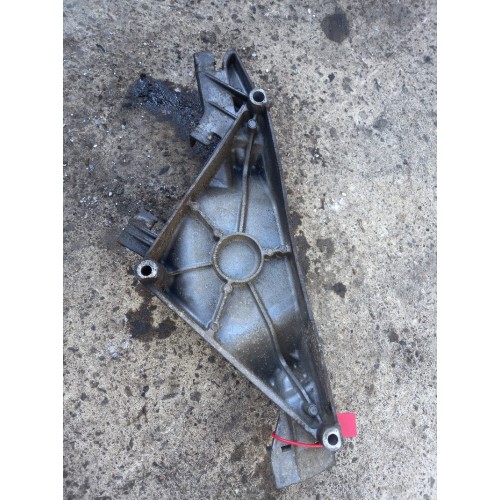 Кронштейн топливного фильтра SCANIA R440 XPI 294147 (230)