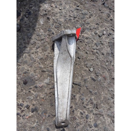 Кронштейн радиатора SCANIA R440 XPI 294147 (068)-3