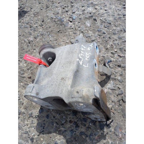 Кронштейн торсиона кабины SCANIA R440 XPI 294147 LH (008)-3