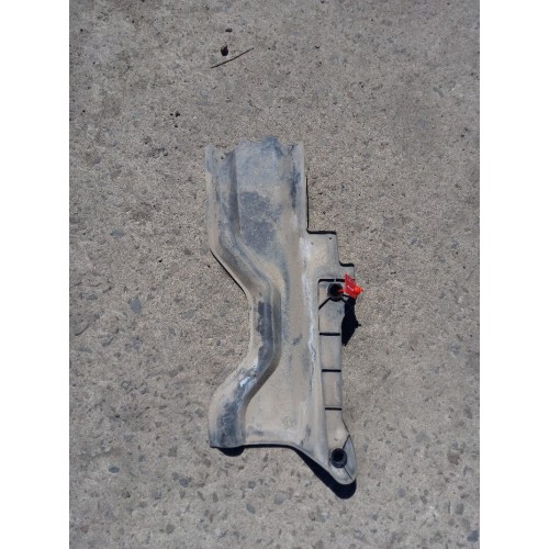 Экранная защита подножки Scania R380LA 037255 (пластик) верхняя RH (367)