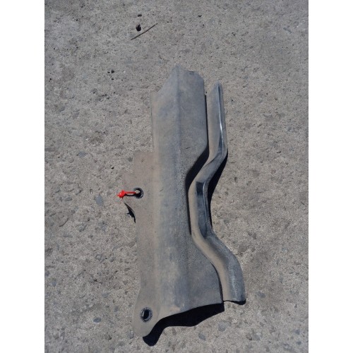 Экранная защита подножки Scania R380LA 037255 (пластик) верхняя RH (367)-2