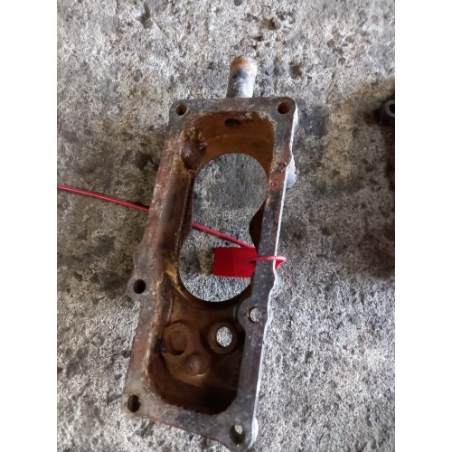 Проставка корпуса термостата Scania 340 598967 (477)-1