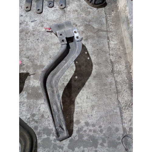 Кронштейн замка крыла Scania LH (615)-2