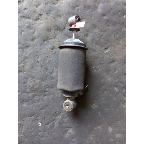 Подушка под кабину DAF 106 передняя LH (271)