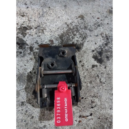 Замок крыла Scania нижний (698)-2