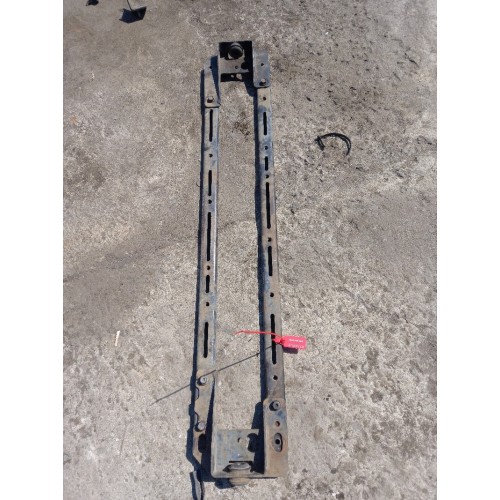 Рамка радиатора Scania R380LA 037255 (671)