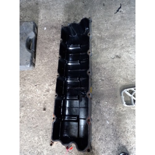 Крышка клапанная Renault DCI 104934 (932)