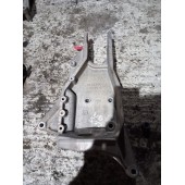 Кронштейн кабины (кронштейн передней подушки) Scania 5 LH (859)