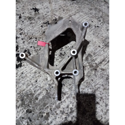 Кронштейн кабины (кронштейн передней подушки) Scania 4 LH (857) Деф.-1