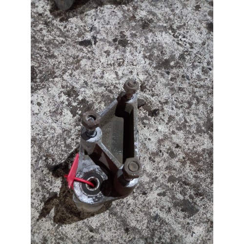 Кронштейн кулисы Scania 4 (847)-2