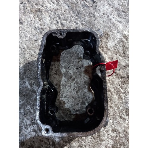 Проставка клапанной крышки Scania (953)-1