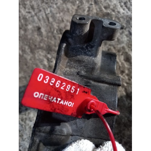 Проставка клапанной крышки Scania (951)-2