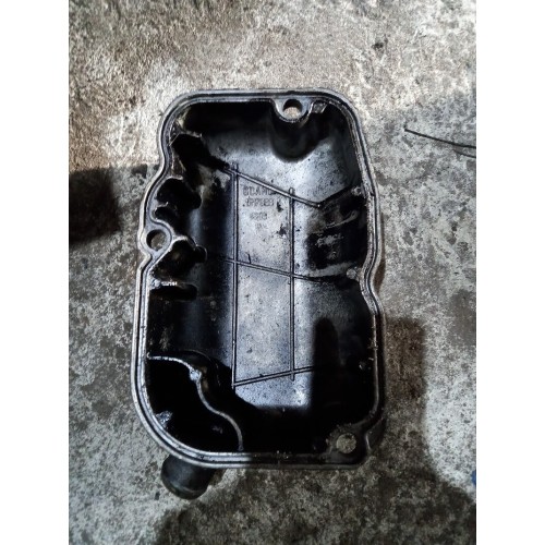 Крышка клапанная Scania с отводом (986)-1