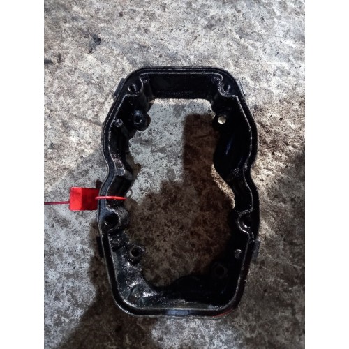 Проставка клапанной крышки Scania (485)-2