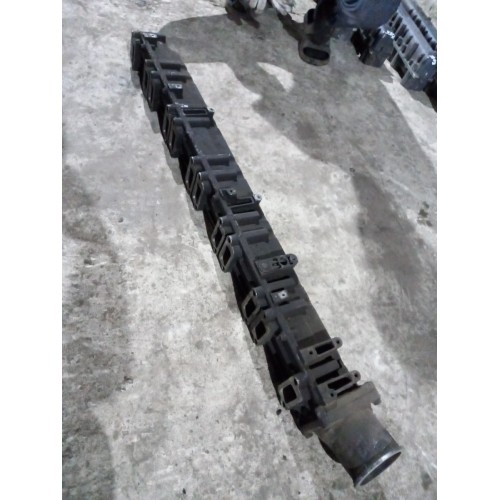 Коллектор впускной Scania-4 в сборе (455)-2