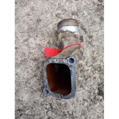 Патрубок охлаждения Scania R380LA 037255 (136)-3