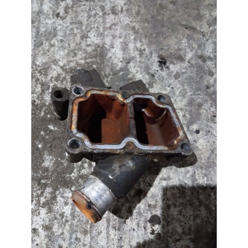 Фланец двигателя системы охлаждения Scania R380LA 037255 (086)-2