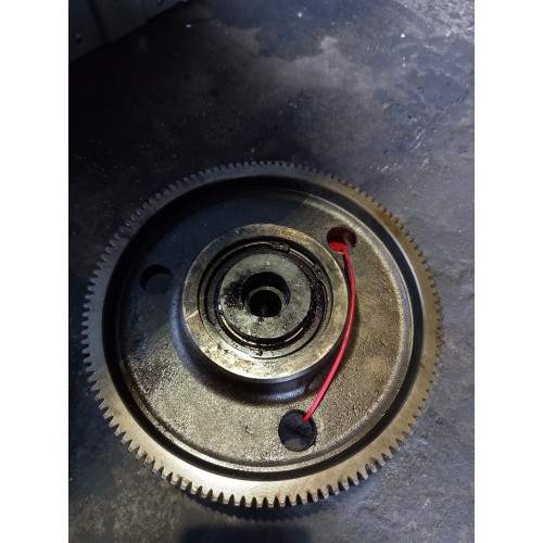 Шестерня промежуточная Scania R380LA 2008г 037255 (630)-1