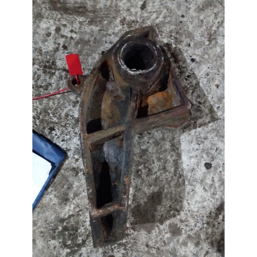 Кронштейн энергоаккумулятора заднего моста Scania LH (065)-2