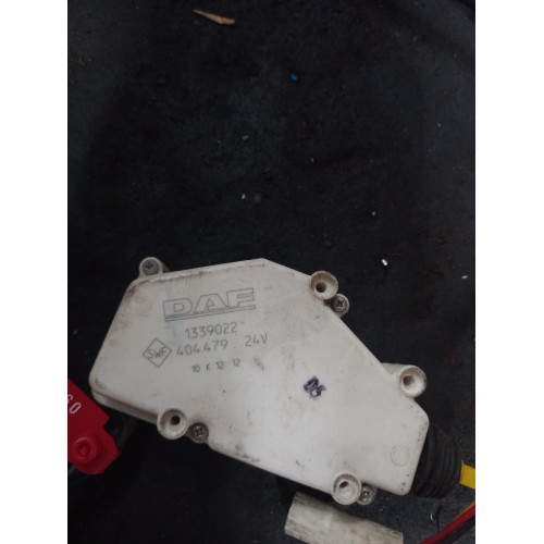 Доводчик замка двери DAF 105 95 (160)-1